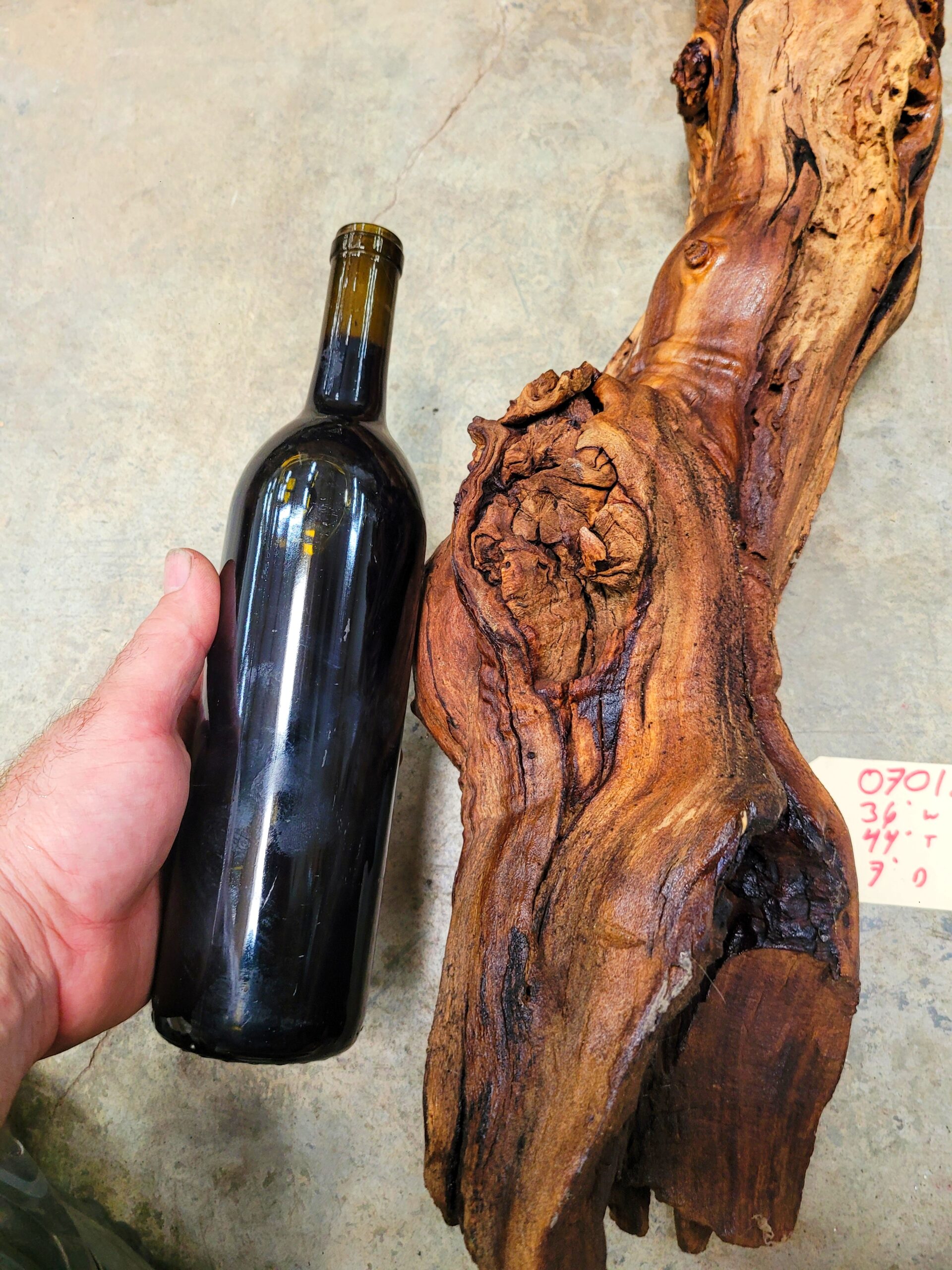 Saxum Petite Sirah Grapevine Art – Recycled California Wine Country Decor 070124-1 - Image 4